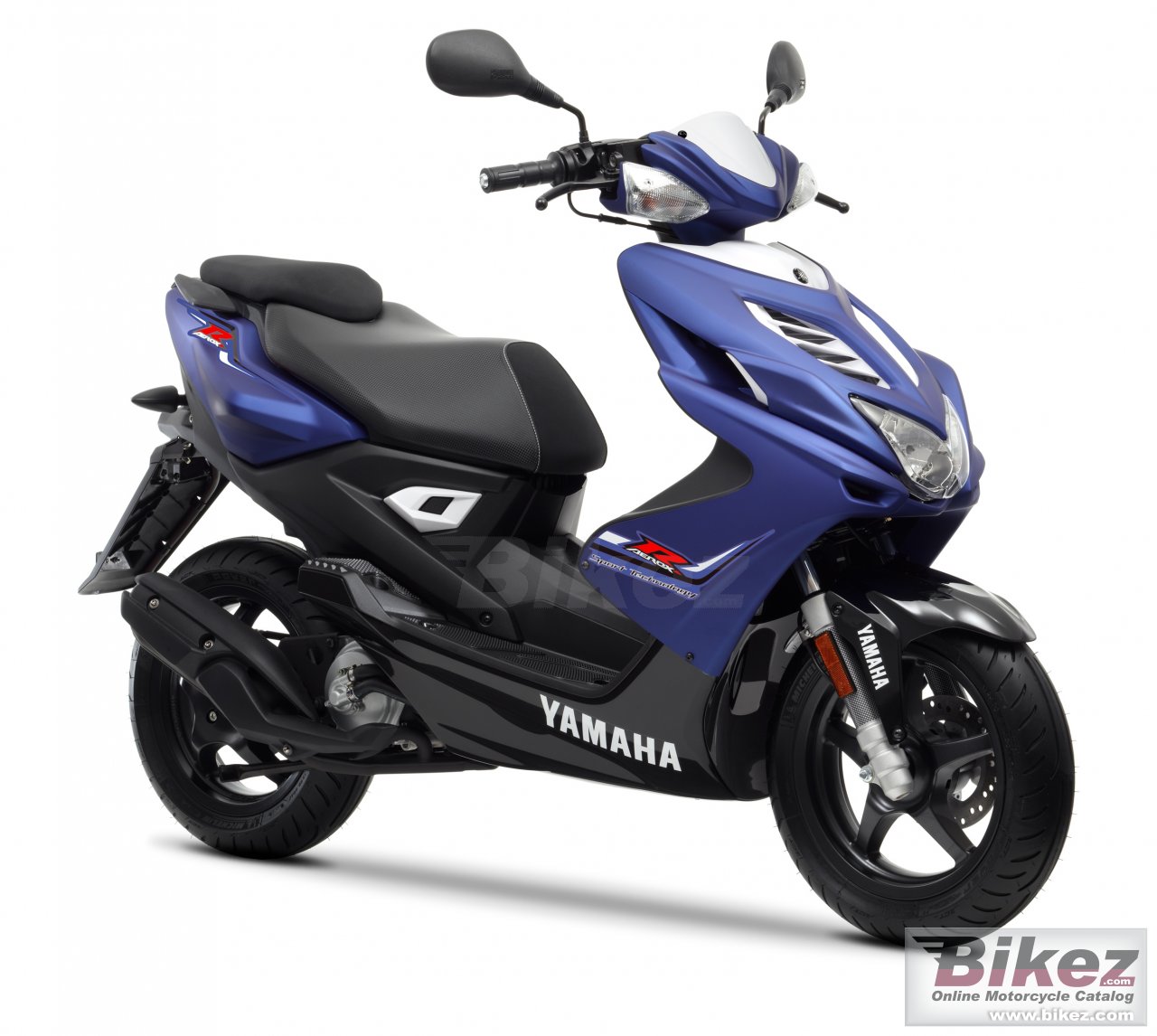 Big Yamaha aerox r 50 picture and wallpaper from Bikez.com